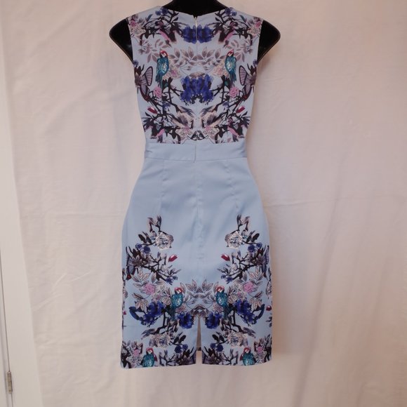 BCBG Parrot & Floral Graphic Print Satin Sheath Dress- Sz 2 - Picture 5 of 8